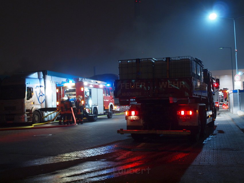 Feuer 3 GVG Koeln Niehl Geestemuenderstr P018.JPG